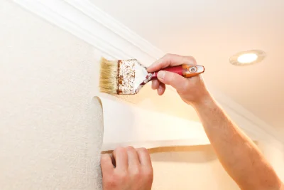 Pose de papier peint à Soisy-sous-Montmorency — revêtements muraux et toiles de verre